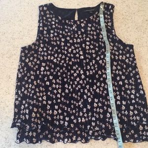 Banana Republic Tank